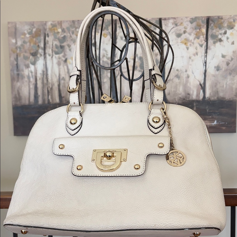 DKNY Large Cream Pebbled Leather Satchel Crossbody Strap Gold Hardware Beauty